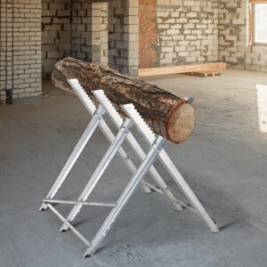 Motorsavbukke, sammenklappelig savbukke, savramme til brænde, sølvmetal, 83x83x79 cm, stabil og pladsbesparende