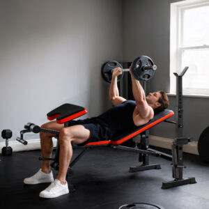 Vægtbænk uden vægte, justerbar fitnessbænk til adskillige øvelser, træningsstation, stål, plastik, sort+rød