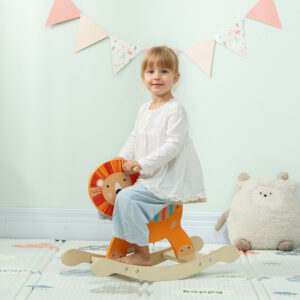 Gyngehest med løvedesign, 25 kg lasteevne, 2-5 år, træ, orange