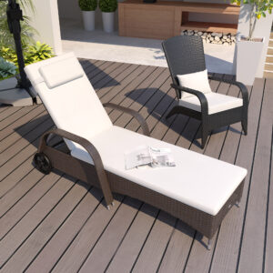 Polyrattan liggestol/havestol med 5-positions justerbar ryglæn, hynde, hjul, pude, 160 kg vægtkapacitet, afslapningslounge/dækstol til haven, 200x73x30-103cm, kaffebrun