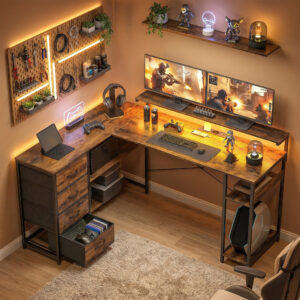Gamingbord, L-formet, med stikkontakt, LED-belysning, 4 skuffer, skærmstativ, 155x110x91,4 cm, brun