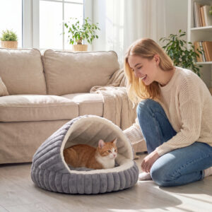 Plys katteseng, kattehule med aftagelig hynde, skridsikker bund, vaskbar kattekurv, til katte op til 5 kg, grå